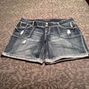 Maurice’s Womens plus shorts